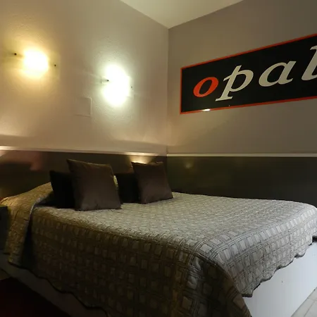 Et 'hotel Chez Gino Etaples-le Touquet 2* Étaples