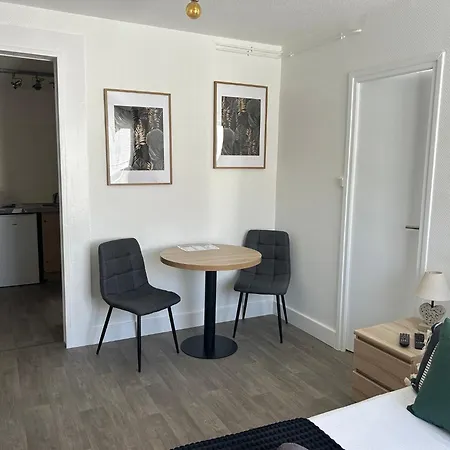 Et 'hotel Chez Gino Etaples-le Touquet 2*